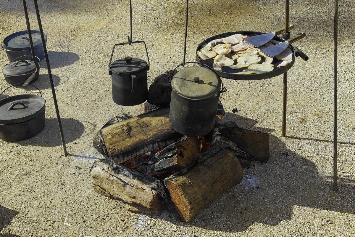 REN_Camp-Oven-Festival-Card-V2